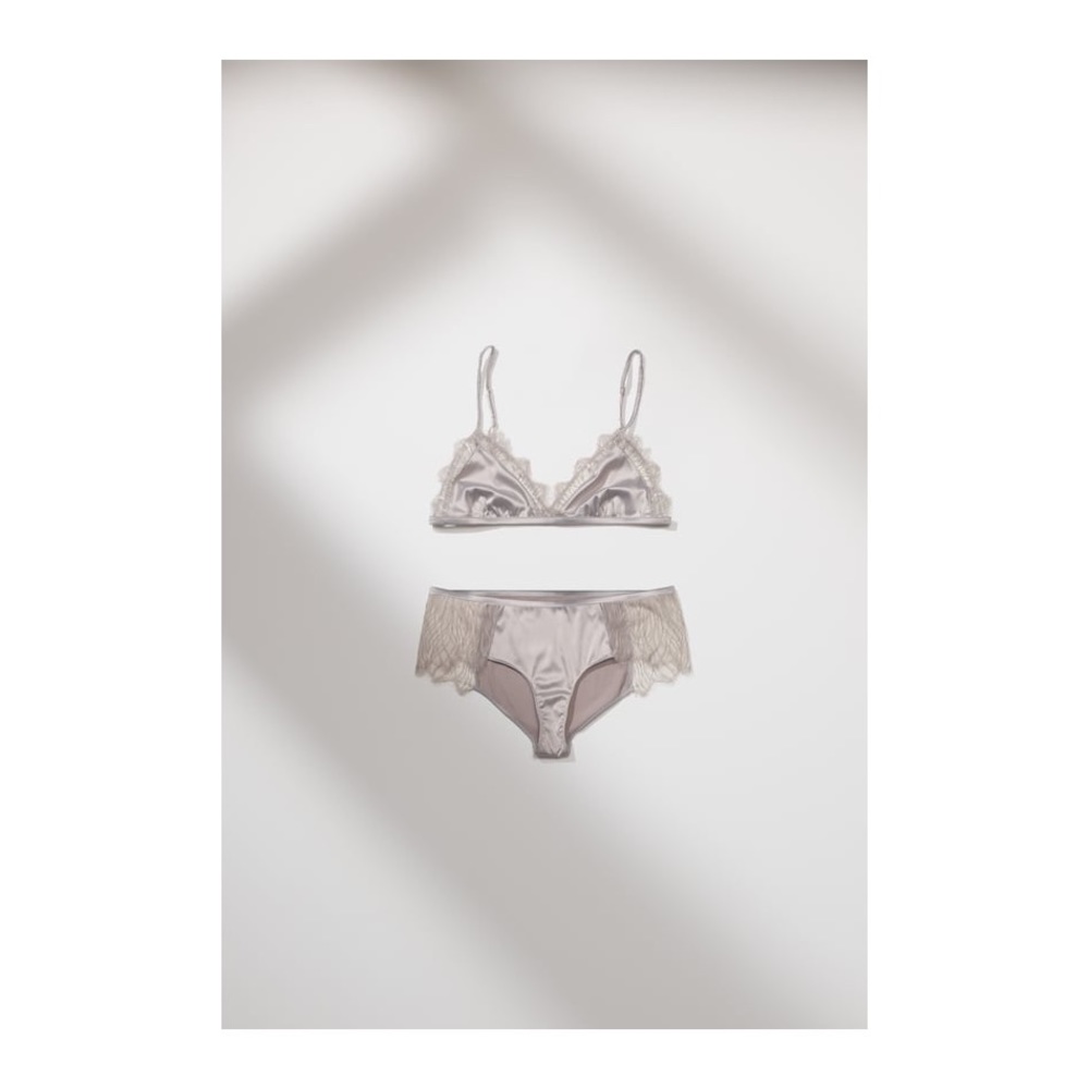 ZARA SATIN LACE BRA 💛
